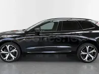 Usado Volvo XC60 Plus 250 CV (183 kW) 2025 Negro SUV