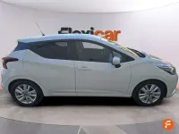 Używany Nissan Micra Acenta 117 KM (86 kW) 2020 Biały Hatchback