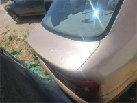 Usado Seat Toledo Stella 110 CV (80 kW) 1999 Naranja Berlina