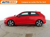 Usado Audi A3 Ambition 105 CV (77 kW) 2015 Rojo Utilitario