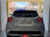 Usado Nissan Micra 90 CV (66 kW) 2018 Gris / plata Utilitario