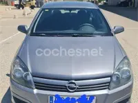 Usado Opel Astra Sport 100 CV (73 kW) 2006 Azul Berlina