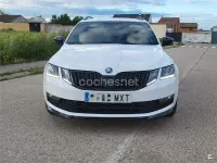 Usado Skoda Octavia Ambition 150 CV (110 kW) 2020 Blanco Familiar