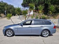 Usado BMW 320 177 CV (130 kW) 2008 Gris / plata Familiar