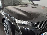 Usado Peugeot 308 Allure 131 CV (96 kW) 2023 Negro perla nera Familiar