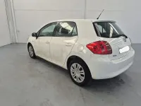 Usado Toyota Auris Luna 126 CV (92 kW) 2008 Blanco Utilitario