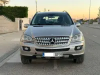 Usado Mercedes ML320 224 CV (164 kW) 2008 Beige SUV