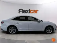 Usado Audi A4 Advanced Plus 163 CV (119 kW) 2024 Blanco Familiar