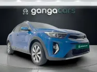 Usado Kia Stonic 84 CV (61 kW) 2022 Azul SUV