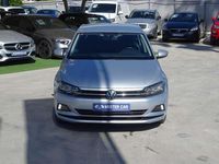 Usado VW Polo Life 95 CV (69 kW) 2021 Gris Utilitario