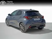 Usado Toyota Yaris Hybrid Sport 130 CV (95 kW) 2025 Gris / plata Berlina