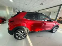 Usado Kia Stonic 101 CV (74 kW) 2019 Rojo SUV