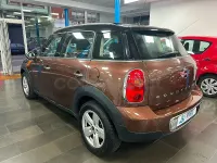 Usado Mini Cooper D Countryman 112 CV (82 kW) 2014 Marrón SUV