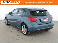 Usado Mercedes A180 Urban 110 CV (80 kW) 2015 Azul Berlina