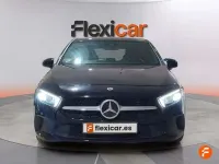 Usado Mercedes A180 109 CV (80 kW) 2022 Negro Utilitario