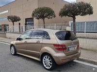 Usado Mercedes B200 140 CV (102 kW) 2007 Beige Monovolumen