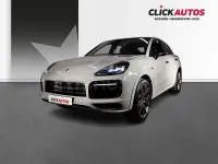 Usado Porsche Cayenne Platinum Edition 462 CV (339 kW) 2023 Gris / plata SUV