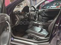 Usado Mercedes C220 Avantgarde 143 CV (105 kW) 2000 Azul Berlina