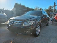 Usado Mercedes C200 Classic 136 CV (100 kW) 2009 Negro Familiar