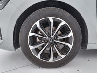Usado Renault Clio V Techno 100 CV (73 kW) 2025 Gris Berlina
