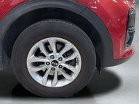 Usado Kia Sportage Style 132 CV (97 kW) 2019 Rojo SUV