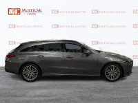 Usado Mercedes CLA200 Shooting Brake 150 CV (110 kW) 2022 Gris / plata Familiar
