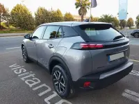 Usado Peugeot 2008 Active 102 CV (75 kW) 2024 Gris SUV