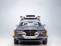 Usado Mercedes 280 177 CV (130 kW) 1977 Azul Coupe