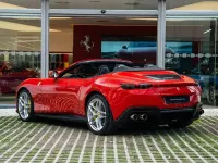 Usado Ferrari Roma 620 CV (456 kW) 2025 Rojo Descapotable