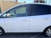 Usado Ford C-MAX 95 CV (69 kW) 2011 Blanco Monovolumen