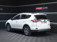 Usado Toyota RAV4 Hybrid Advance 197 CV (144 kW) 2018 Blanco SUV