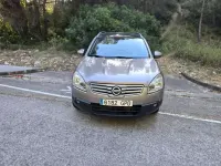 Usado Nissan Qashqai Acenta 141 CV (103 kW) 2009 Beige SUV