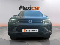 Usado SsangYong Korando 149 CV (109 kW) 2022 Gris