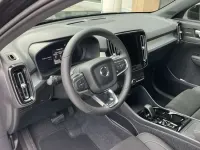 Nuevo Volvo XC40 Ultra 163 CV (119 kW) 2026 Negro SUV