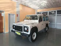 Usado Land Rover Defender SE 122 CV (89 kW) 2016 Blanco Familiar