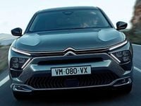 Usado Citroën C5 Business Class 114 HP (83 kW) 2015 Cinzento Sedan