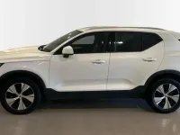 Nuevo Volvo XC40 Core 163 CV (119 kW) 2026 Blanco SUV