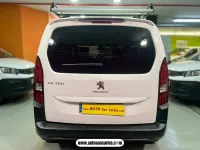 Usado Peugeot Rifter Active 100 CV (73 kW) 2021 Blanco Monovolumen