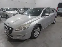 Usado Peugeot 508 Active 112 CV (82 kW) 2011 Gris / plata Berlina