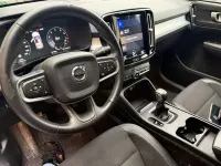 Usado Volvo XC40 Momentum 162 CV (119 kW) 2019 Negro SUV