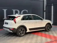 Usado Kia Niro 141 CV (103 kW) 2023 Blanco SUV