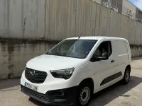 Usado Opel Combo Life Business Edition 102 CV (75 kW) 2022 Blanco Monovolumen