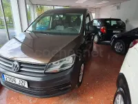 Usado VW Caddy Trendline 102 CV (75 kW) 2016 Marrón Monovolumen