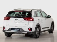 Usado Kia Niro 141 CV (103 kW) 2021 Blanco SUV