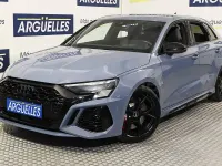 Usado Audi RS3 400 CV (294 kW) 2022 Gris / plata Berlina
