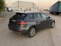 Usado Audi A3 Design 116 CV (85 kW) 2018 Gris / plata Berlina