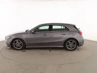 Usado Mercedes A180 115 CV (84 kW) 2018 Gris Berlina