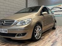 Usado Mercedes B180 109 CV (80 kW) 2007 Beige Monovolumen