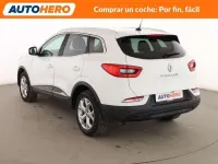 Usado Renault Kadjar Intens 140 CV (102 kW) 2019 Blanco SUV