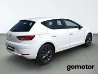 Usado Seat Leon Style 131 CV (96 kW) 2018 Blanco Berlina